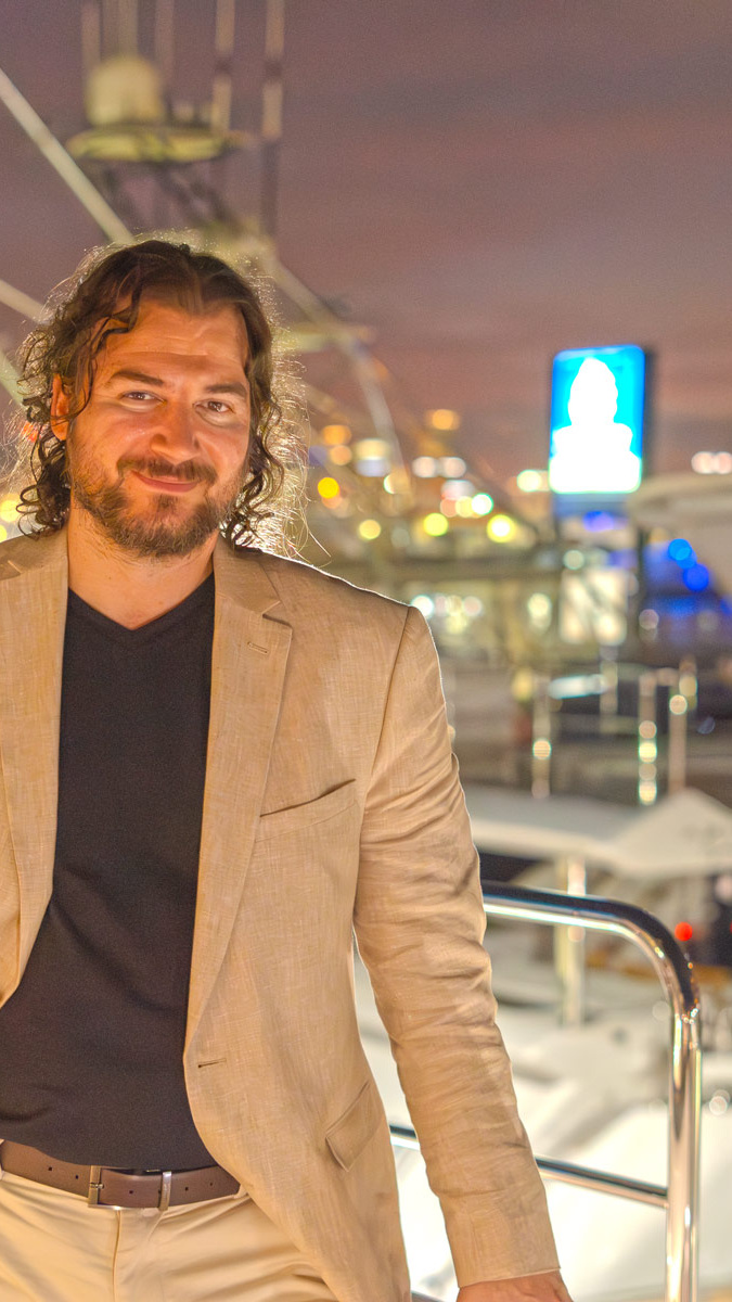 Esclusiva presentazione a bordo di uno yacht privato. 11 blog Miami Art Week Exclusive Showcase on a Private Yacht uai